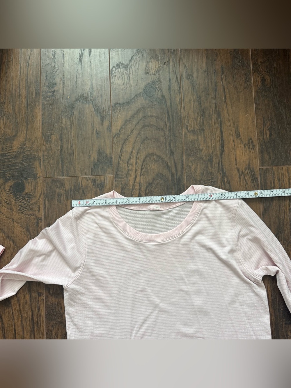 Lululemon Swiftly Relaxed Long-Sleeve Shirt Size 8 Milkshake Pink - Picture 4 of 6